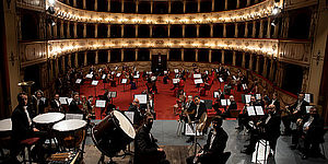 Orchestra Filarmonica Rossini in teatro