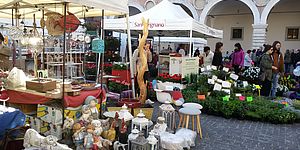 BANCARELLE CON FIORI