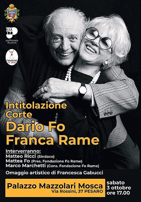 Intitolazione a Franca Rame e Dario Fo cortile palazzo Moazzolari Mosca Intitolazione a Franca Rame e Dario Fo cortile palazzo Mazzolari Mosca