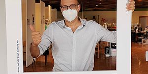 Ricci con riquadro pro vacino