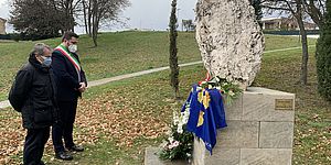 Perugini cippo e corona 