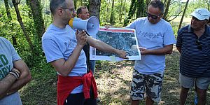 Ricci che illustra una mappa