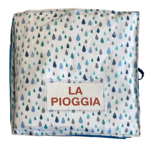 Immagine copertina libro tattile in tessuto "La pioggia"