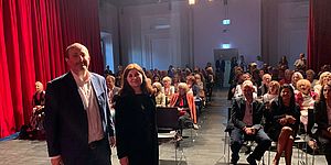 Vimini Ferrati edietro il pubblico