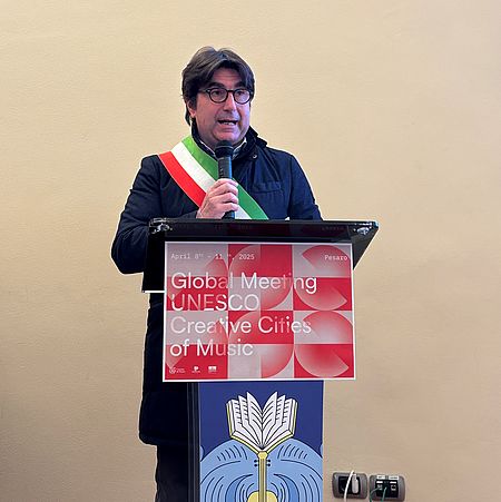 Bancani sul podio Unesco