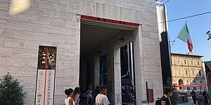 lato palazzo del comune