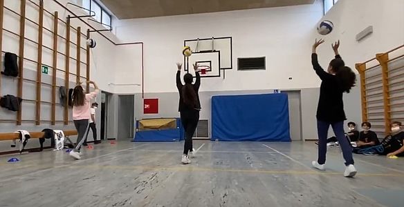 Foto palestra Scuola "Mazoni"