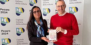 Il sindaco Matteo Ricci riceve il nuovo questore di Pesaro e Urbino Francesca Montereali