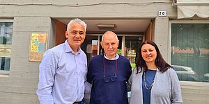 Luca Pandolfi con Emilio Pietrelli, direttore Caritas Pesaro e CeciliazFilippini