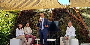 Ricci: «Porto rinasce con investimenti pubblici e Cantiere Rossini»