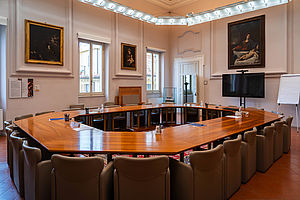 Palazzo Ciacchi sala del consiglio ph. Francesco Agostini