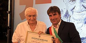 il sindaco Andrea Biancani con Antonio Berloni