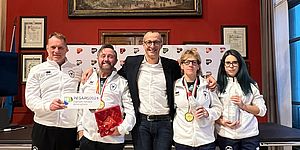 Ricci Manzini e i ragazzi della Activa Konbat