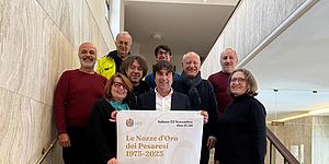 Pesaro si prepara a fare «Una grande festa per celebrare i 50 anni d’amore delle coppie della città e per ringraziarle per aver contribuito a fare, della nostra, una città bellissima, dove si sta bene» così il sindaco Andrea Biancani presenta l’a