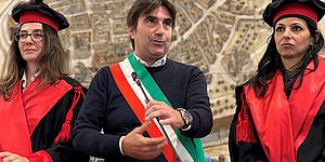 Biancani con Professoresse universitarie