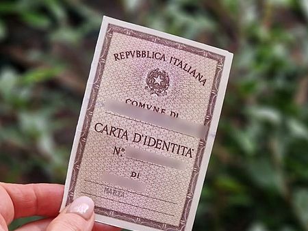 Cessazione validità carta identità cartacea dal 3 agosto 2026 Carta di identità cartacea