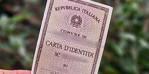 Carta di identità cartacea