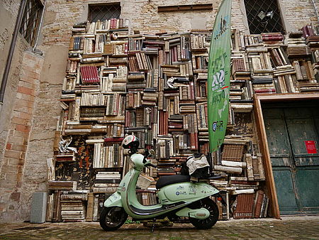 Pesaro, cortile Musei Civici