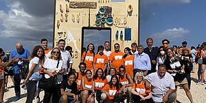 Ceccarelli Perugini e i ragazzi della scuola