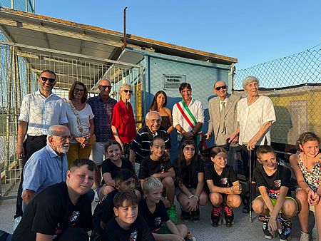Intitolata a Enzo Boiani la pista di viale Trieste. Biancani, Della Dora: «Un omaggio doveroso ad un uomo di sport» Biancani con famiglia Boiani e organizzatori