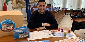 Perugini con il gioco "Il Comune va a scuola"