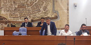 Assessore Delle Noci, Responsabile del servizio finanziario Frugis, Presidente del Consiglio Perugini