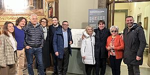 Valeria Castrì, coordinatrice del progetto ‘Musei a con-tatto’ per UICI  Stefano Manzotti  Luca Pandolfi assessore alla Solidarietà  Brunella Paolini direttrice Ente Olivieri  Marco Perugini presidente del Consiglio Comunale  Nicola Baiocchi Regione Marche Presidente della IV Commissione Consiliare Permanente Sanità e Politiche Sociali  Chiara Biondi assessora alla Cultura Regione Marche  Andrea Biancani vice presidente Consiglio Regionale  Maria Mencarini Presidente UICI  Thomas Nobili presidente provinciale del CSV (Centro Servizi per il Volontariato)