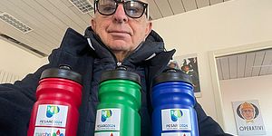 Belloni con borracce