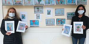 Ceccarelli e Della Dora mostrano i lavori degli studenti 