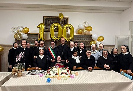 Biancani con Suore Marie pie Venerine 