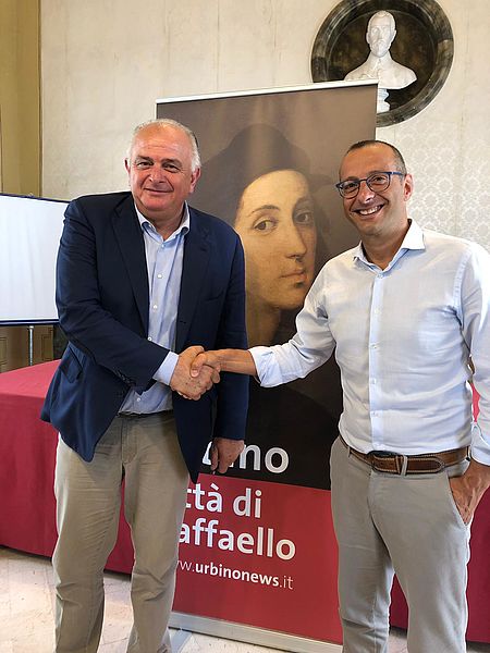 il sindaco di Pesaro Matteo Ricci e il sindaco di Urbino Maurizio Gambini