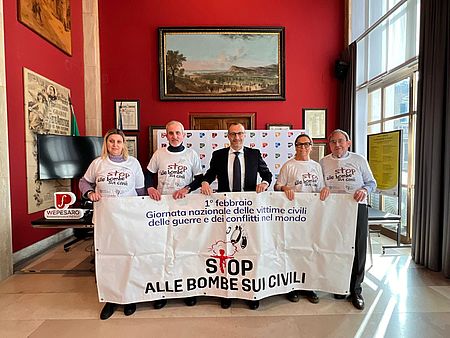 Ricci con rappresentanti  ANVCG Associazione Vittime Civili delle Guerre