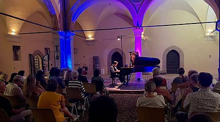 La rassegna concertistica itinerante “Armonie della Sera” fa tappa a Pesaro e Gradara, protagoniste della XXII edizione Concerto di pianoforte