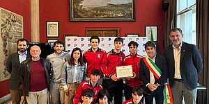 Biancani con ragazzi della scherma