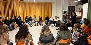 Murgia con docenti al corso di formazione