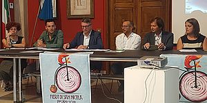 Mengaroni con Isia e Istituto d’Arte di Urbino per logo capitale europea cultura 2033