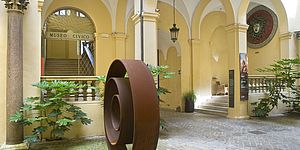 La Medusa nella corte dei Musei Civici di Palazzo Mosca ph. Giampaoli