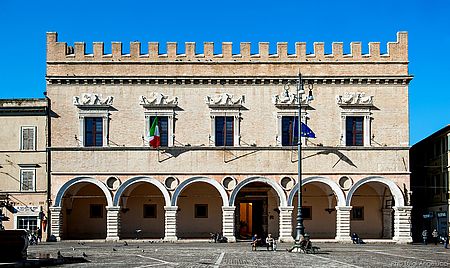 facciata del palazzo ducale ph Luigi Angelucci