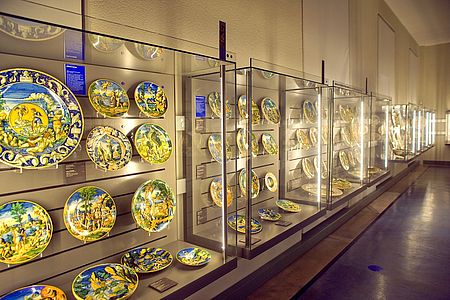 Musei Civici di Palazzo Mosca sala ceramiche 