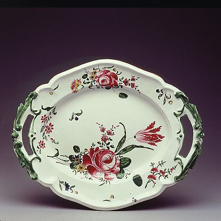 Vassoio alla rosa, manifattura Casali Antonio e Callegari Filippo_Pesaro Musei Civici di Palazzo Mosca