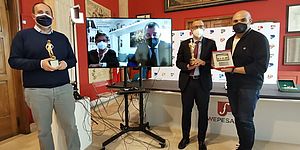 Alla città l’Oscar di Bruno Cesari, Ricci e Vimini: «Un dono enorme. Quest’anno sarà ancora più bello venire alla Mostra del Cinema»