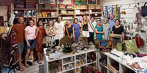 Biancani con personale della Bottega