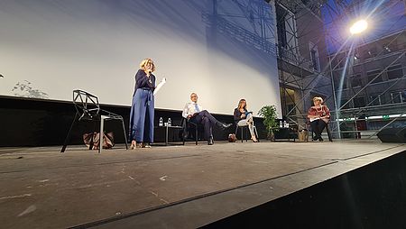 Sul palco della piazza Ricci Massi Marfoglia Rossi