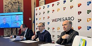 Ricci Vimini Calcagnini e sullo schermo in collegamento Stefano Feltri