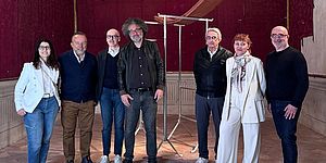 Cristiana Cariaggi - Cariaggi filatura Cagli, Paolo Paleani project maneger, Gianluca Miliani, l'artista Giovanni Termini, Piergiorgio Cariaggi, Benilde Marini assessore alla cultura Comune di Cagli, il curatore Marcello Smarrelli