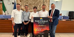 Biancani vimini con organizzatori eventi