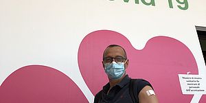 Ricci con cerrotto nel braccio del vacino