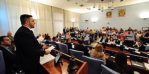 Lunedì il Consiglio comunale torna in presenza, il presidente Perugini: «Torniamo a guardarci negli occhi, la città riparte anche da qui»