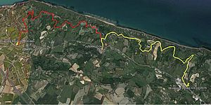 Lo svincolo della Statale 16 per strada di Fiorenzuola che sarà chiuso al traffico dal 17 aprile al 31 maggio