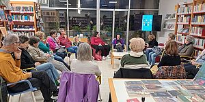 Interno biblioteca 5 Torri